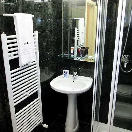 Minihouse2 *