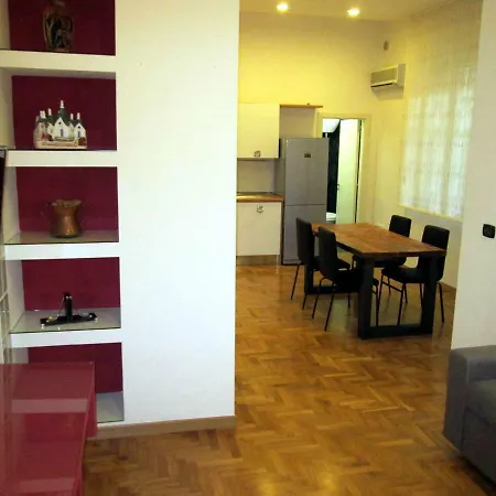Minihouse2 * Bari
